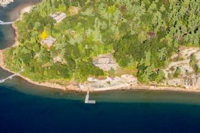 Pleasant Point, Carling, Snug Harbour - Country homes for sale and luxury real estate including horse farms and property in the Caledon and King City areas near Toronto