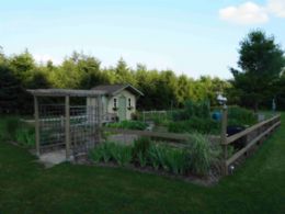 Perfection In The Country, Mono, Ontario, Canada - Country homes for sale and luxury real estate including horse farms and property in the Caledon and King City areas near Toronto