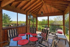 Muskoka Room - Country homes for sale and luxury real estate including horse farms and property in the Caledon and King City areas near Toronto