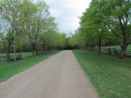 Front Drive - Country homes for sale and luxury real estate including horse farms and property in the Caledon and King City areas near Toronto
