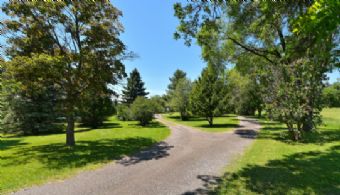 Kingcrest, King - Country Homes for sale and Luxury Real Estate in Caledon and King City including Horse Farms and Property for sale near Toronto