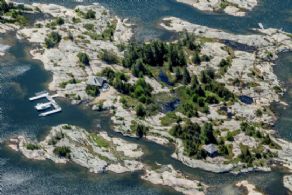 Aerial - Country homes for sale and luxury real estate including horse farms and property in the Caledon and King City areas near Toronto