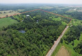 South West View - Country homes for sale and luxury real estate including horse farms and property in the Caledon and King City areas near Toronto
