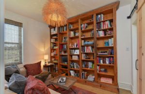 Library - Country homes for sale and luxury real estate including horse farms and property in the Caledon and King City areas near Toronto