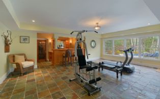 16th Sideroad, King, King, Ontario, Canada - Country homes for sale and luxury real estate including horse farms and property in the Caledon and King City areas near Toronto