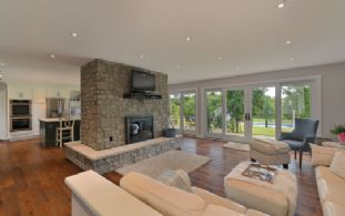 27 Sideroad, Terra Cotta, Terra Cotta, Ontario, Canada - Country homes for sale and luxury real estate including horse farms and property in the Caledon and King City areas near Toronto