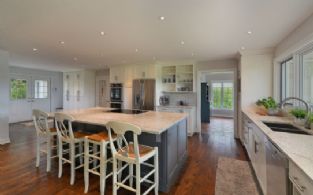 27 Sideroad, Terra Cotta, Terra Cotta, Ontario, Canada - Country homes for sale and luxury real estate including horse farms and property in the Caledon and King City areas near Toronto