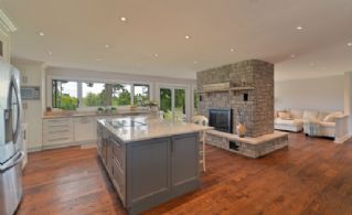 27 Sideroad, Terra Cotta, Terra Cotta, Ontario, Canada - Country homes for sale and luxury real estate including horse farms and property in the Caledon and King City areas near Toronto