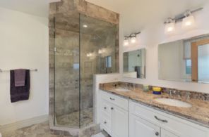 Modern Built Classic, Mono, Ontario, Canada - Country homes for sale and luxury real estate including horse farms and property in the Caledon and King City areas near Toronto