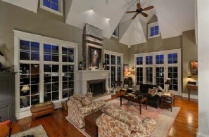 Living Room - Country homes for sale and luxury real estate including horse farms and property in the Caledon and King City areas near Toronto