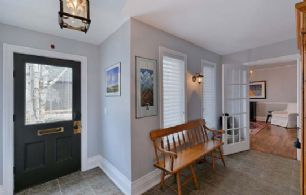 IN TOWN, ORANGEVILLE, Orangeville, Ontario, Canada - Country homes for sale and luxury real estate including horse farms and property in the Caledon and King City areas near Toronto