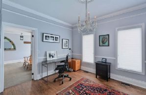 IN TOWN, ORANGEVILLE, Orangeville, Ontario, Canada - Country homes for sale and luxury real estate including horse farms and property in the Caledon and King City areas near Toronto