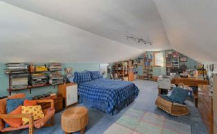 Bedroom 4 - Country homes for sale and luxury real estate including horse farms and property in the Caledon and King City areas near Toronto