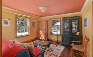 Living Room - Country homes for sale and luxury real estate including horse farms and property in the Caledon and King City areas near Toronto