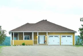 Entrance - Country homes for sale and luxury real estate including horse farms and property in the Caledon and King City areas near Toronto