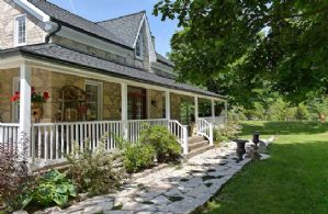 Trafalgar Road North Farm, Erin, Ontario, Canada - Country homes for sale and luxury real estate including horse farms and property in the Caledon and King City areas near Toronto