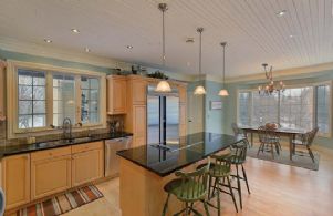 Kitchen - Country homes for sale and luxury real estate including horse farms and property in the Caledon and King City areas near Toronto