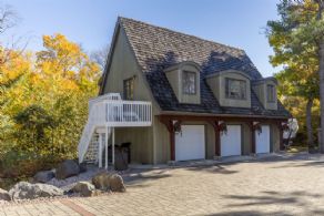 Coach House - Country homes for sale and luxury real estate including horse farms and property in the Caledon and King City areas near Toronto