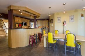 Kitchen - Country homes for sale and luxury real estate including horse farms and property in the Caledon and King City areas near Toronto