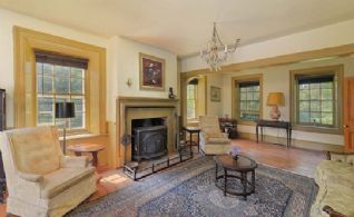 Heart Lake Farm, Caledon, Ontairo - Country homes for sale and luxury real estate including horse farms and property in the Caledon and King City areas near Toronto