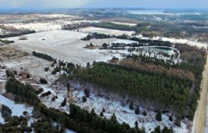 35 Acres, South Mono, Ontario - Country homes for sale and luxury real estate including horse farms and property in the Caledon and King City areas near Toronto