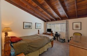 House 1: Bedroom - Country homes for sale and luxury real estate including horse farms and property in the Caledon and King City areas near Toronto