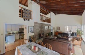 House 1: Living/Dining Room - Country homes for sale and luxury real estate including horse farms and property in the Caledon and King City areas near Toronto