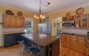 Lofty Pines Farm, Caledon, Ontario - Country homes for sale and luxury real estate including horse farms and property in the Caledon and King City areas near Toronto