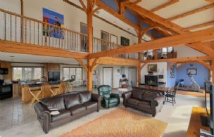 Caledon Hill Top, Finnerty Sideroad, Caledon, Ontario - Country homes for sale and luxury real estate including horse farms and property in the Caledon and King City areas near Toronto