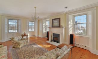 Drawing Room - Country homes for sale and luxury real estate including horse farms and property in the Caledon and King City areas near Toronto