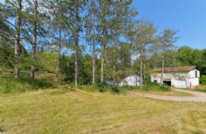 Stone Cottage, Belfountain, Ontario - Country homes for sale and luxury real estate including horse farms and property in the Caledon and King City areas near Toronto