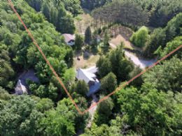 Stone Cottage, Belfountain, Ontario - Country homes for sale and luxury real estate including horse farms and property in the Caledon and King City areas near Toronto