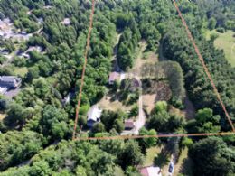Stone Cottage, Belfountain, Ontario - Country homes for sale and luxury real estate including horse farms and property in the Caledon and King City areas near Toronto