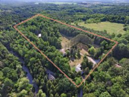 Stone Cottage - Country Homes for sale and Luxury Real Estate in Caledon and King City including Horse Farms and Property for sale near Toronto