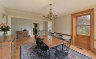 Dining Room - Country homes for sale and luxury real estate including horse farms and property in the Caledon and King City areas near Toronto