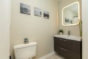 Bird Street, Barrie, Ontario - Country homes for sale and luxury real estate including horse farms and property in the Caledon and King City areas near Toronto