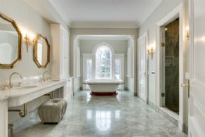 Master Bath - Country homes for sale and luxury real estate including horse farms and property in the Caledon and King City areas near Toronto