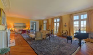 Living Room - Country homes for sale and luxury real estate including horse farms and property in the Caledon and King City areas near Toronto