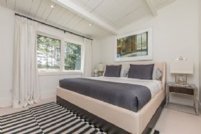 Master Bedroom - Country homes for sale and luxury real estate including horse farms and property in the Caledon and King City areas near Toronto