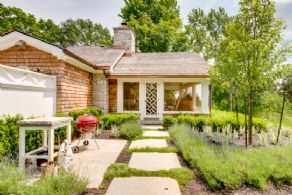 Screen Porch Garden - Country homes for sale and luxury real estate including horse farms and property in the Caledon and King City areas near Toronto