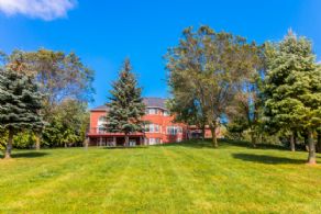 Victoria Meadows, Uxbridge, Ontario - Country homes for sale and luxury real estate including horse farms and property in the Caledon and King City areas near Toronto