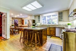 Country Retreat, Near Schomberg, Ontario - Country homes for sale and luxury real estate including horse farms and property in the Caledon and King City areas near Toronto