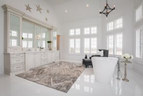 Master Bath - Country homes for sale and luxury real estate including horse farms and property in the Caledon and King City areas near Toronto