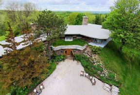 Front Elevation - Country homes for sale and luxury real estate including horse farms and property in the Caledon and King City areas near Toronto