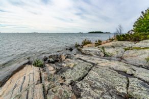 Sandy Island Lot, The Archipelago, Ontario - Country homes for sale and luxury real estate including horse farms and property in the Caledon and King City areas near Toronto