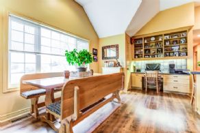Dining Area - Country homes for sale and luxury real estate including horse farms and property in the Caledon and King City areas near Toronto