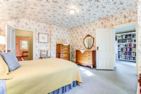 Bedroom - Country homes for sale and luxury real estate including horse farms and property in the Caledon and King City areas near Toronto