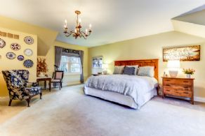 Master Bedroom - Country homes for sale and luxury real estate including horse farms and property in the Caledon and King City areas near Toronto