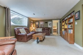 TV Room - Country homes for sale and luxury real estate including horse farms and property in the Caledon and King City areas near Toronto