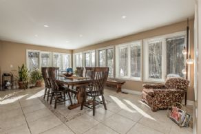 Breakfast Room with Walk-out - Country homes for sale and luxury real estate including horse farms and property in the Caledon and King City areas near Toronto